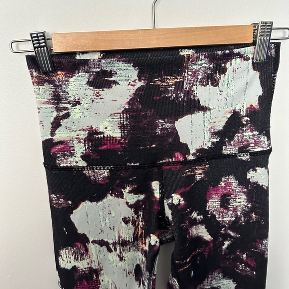 Lululemon Leggings Wunder Under Pant High Rise
Kara Blossom Multi Yoga Sporty 6 - Picture 9 of 13